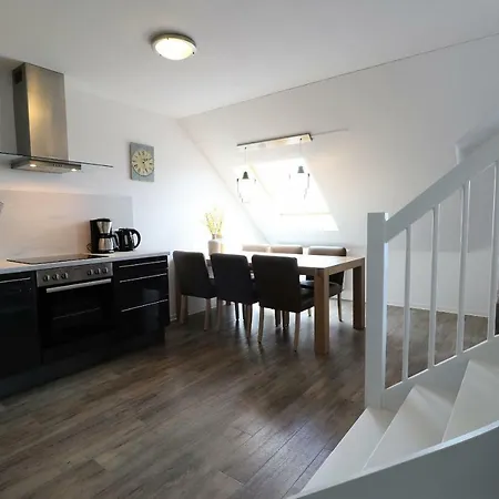 Daire Penthouse Aan De Skipiste Bij 13 *